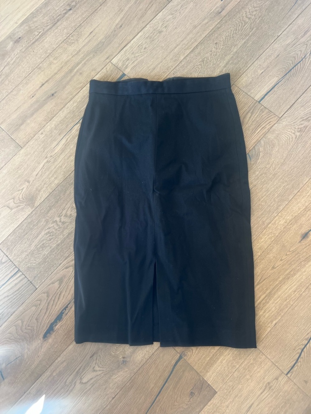 Banana Republic Black Pencil Skirt with Back Vent